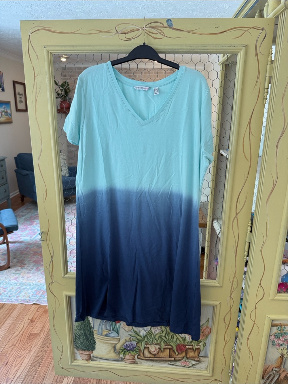 Isaac Mizrahi Aqua to Navy Ombre V-Neck Tunic